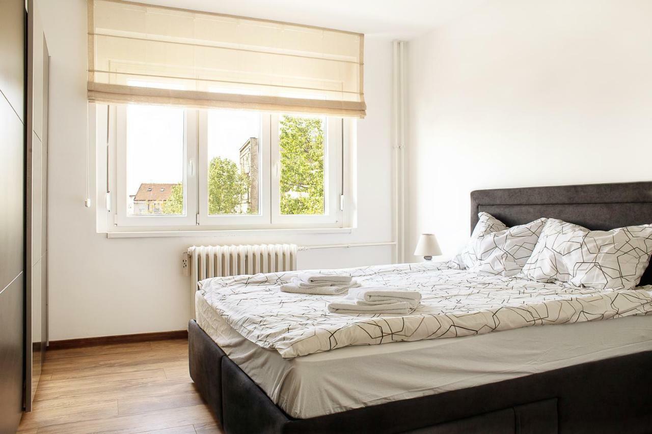 City Place Apartments Beograd Eksteriør billede